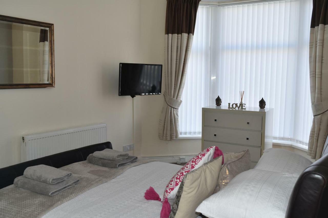 Adelaide Apartments Blackpool Exterior photo